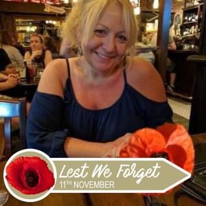 Meet your Posher, Debbie